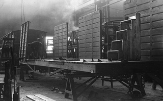 6.1953,Commonwealth Railways,Port Augusta - Assembing 3'6 gauge NVD wagons