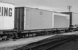 28.8.1976 - Alice Springs - NRA1161 with CR container ZB393 and ZB242