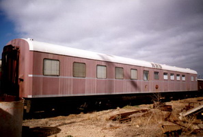 DD 136 at Spencer Junction on 27.6.1997